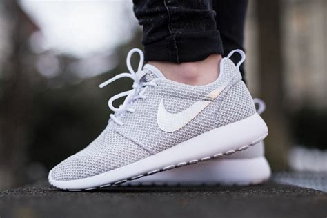 nike roshe run women